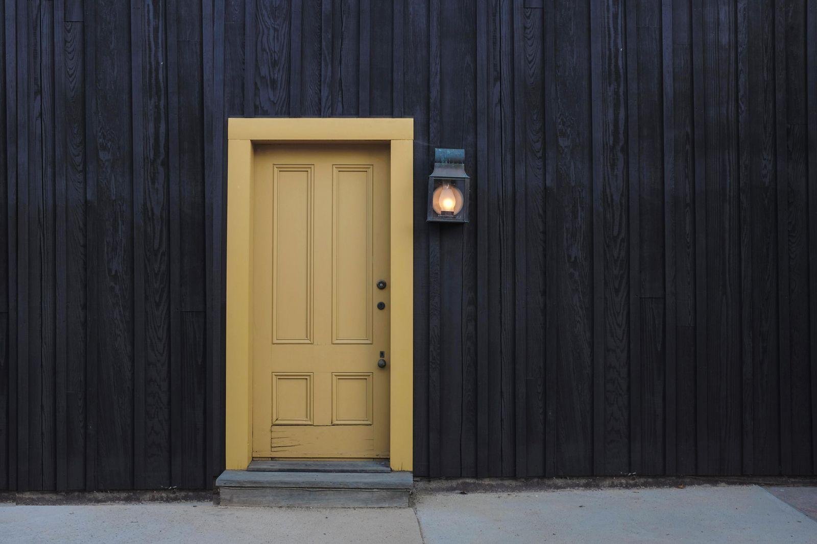Entrance door